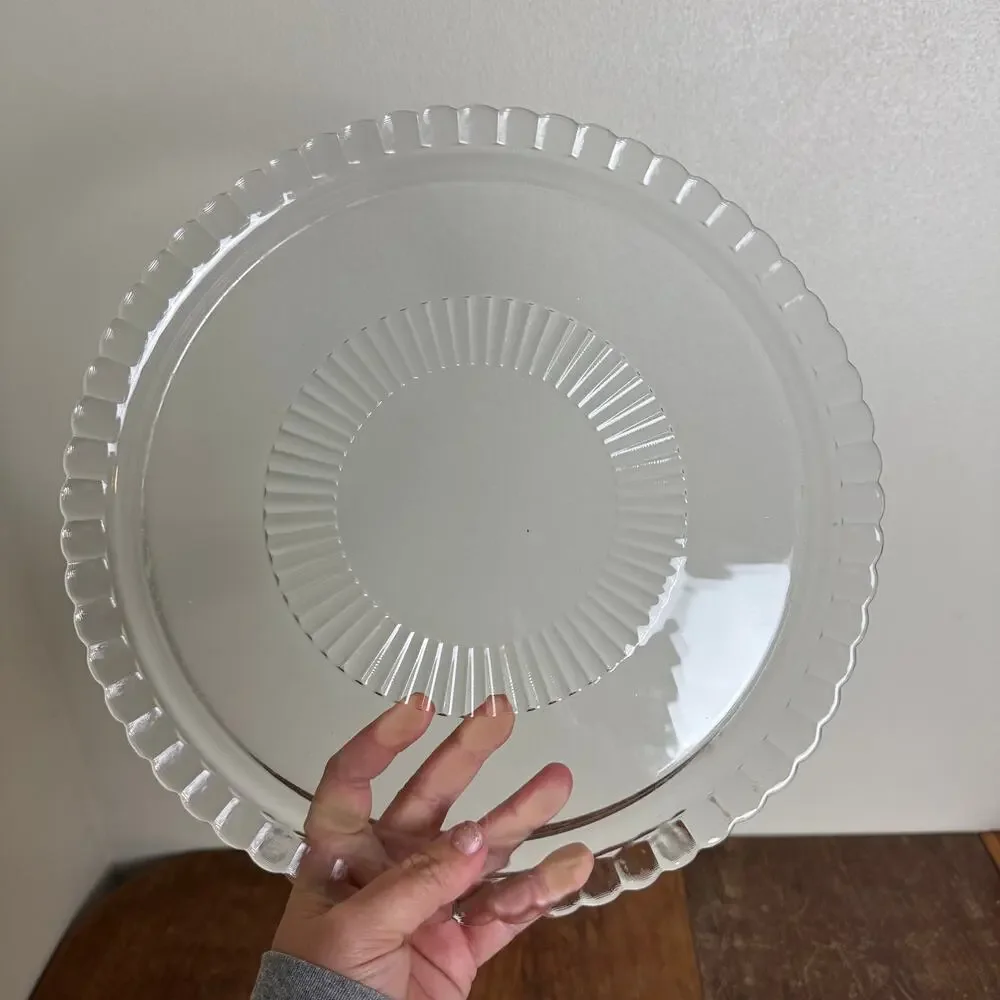 Arcoroc France Clear Glass 13‎ inch Scalloped Edge Ribbed Cake Serving Plate